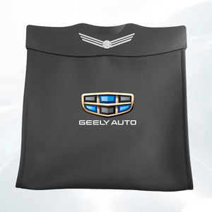 Hanging Car Garbage Bag Organizer1