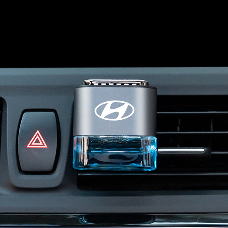 Car Air Outlet Can Be Switched Freely Business Style Perfume Aromatherapy