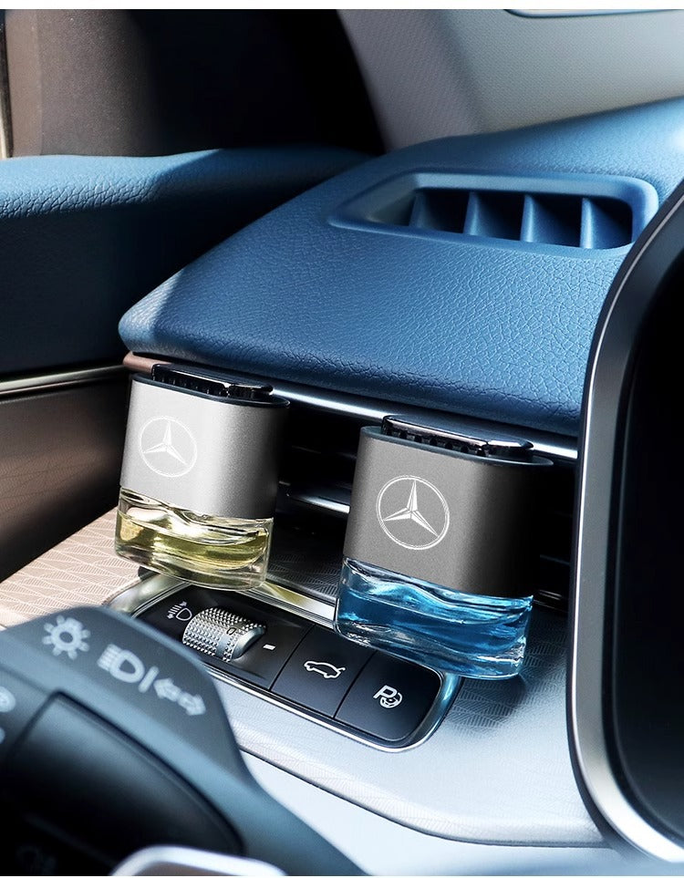 Car Air Outlet Can Be Switched Freely Business Style Perfume Aromatherapy