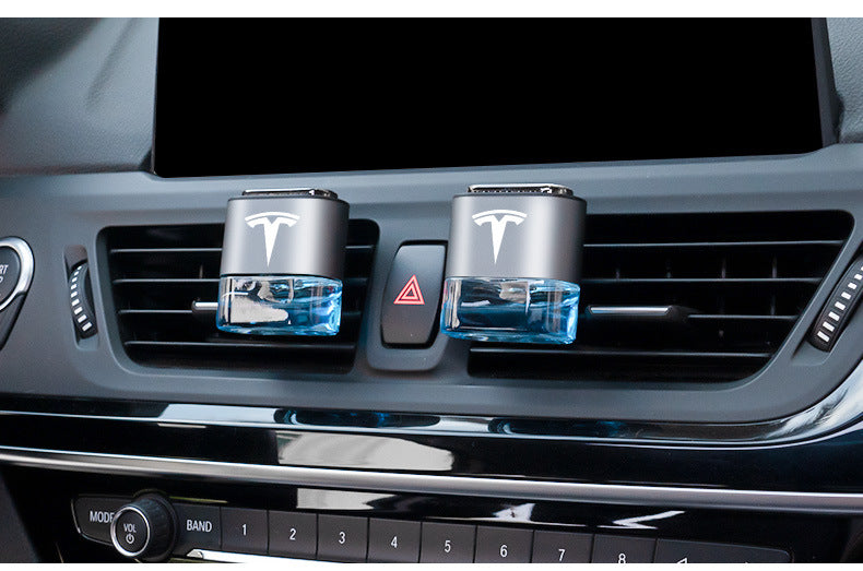 Car Air Outlet Can Be Switched Freely Business Style Perfume Aromatherapy