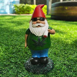 BIG BELLY SAM SMOKING GNOME