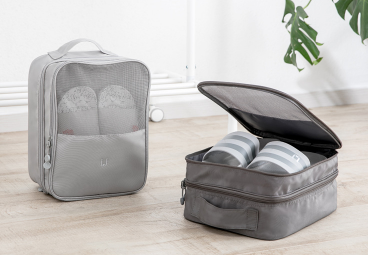 Shoe storage bag